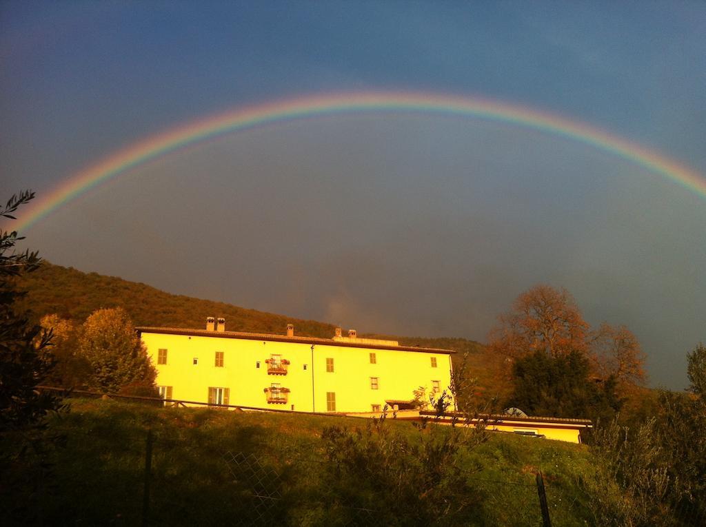 Agriturismo Villa Gabbiano Capodacqua  Exterior foto